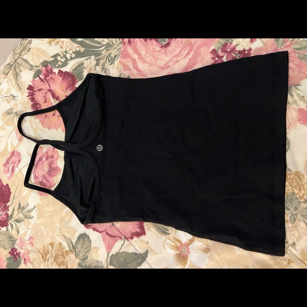 Lululemon - Picture 2 of 2
